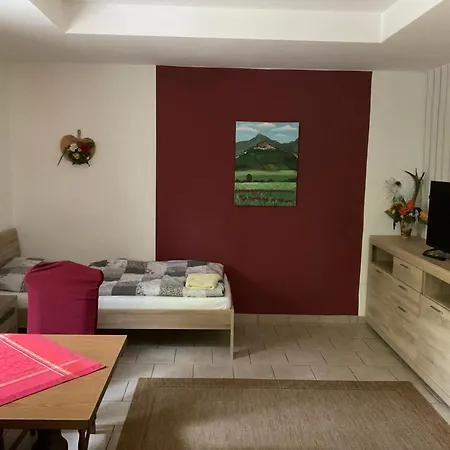 Bed & Breakfast Gasthaus Kienbaum *